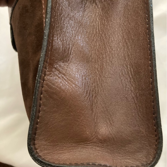 Authentic Vintage Gucci Parfums Brown Suede Clutch 🔥🔥🔥 - Picture 6 of 10